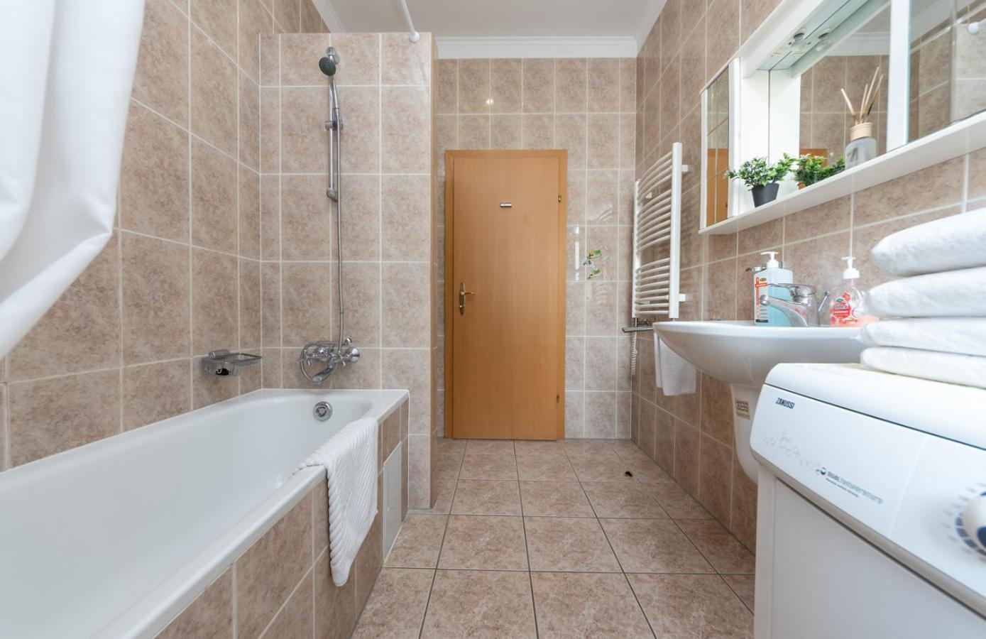 Mini-Hotel Guest Residence Київ Екстер'єр фото